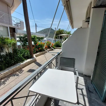 アパート Ammogion トロン