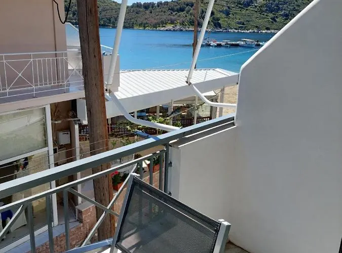 아파트 Ammogion Tolón