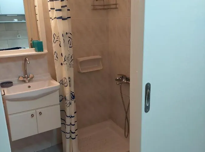 Ammogion 아파트 Tolón