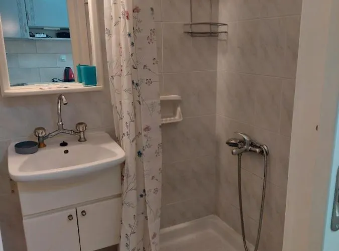 아파트 Ammogion Tolón